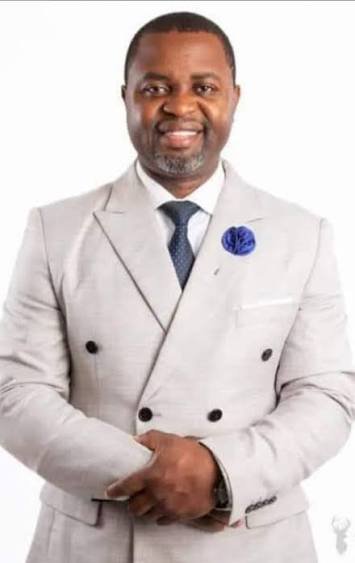 Portrait of Howard Kunda