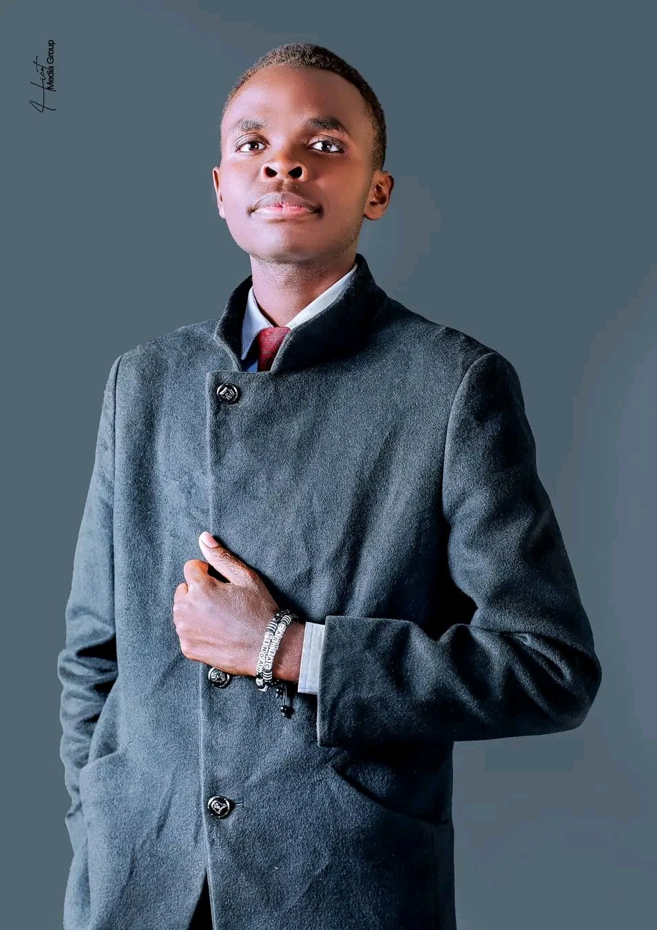 Portrait of HAMAHUWA Lushomo D